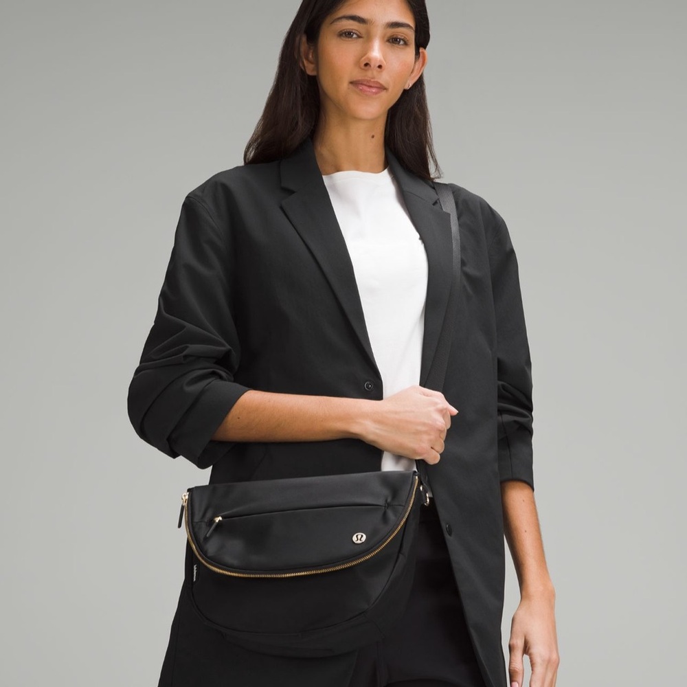 lululemon All night festival bag 5L